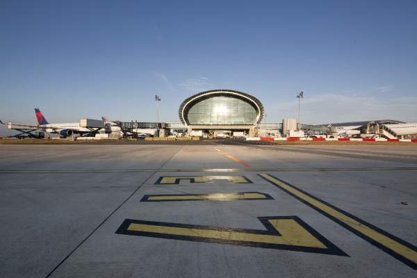 de gaulle airport