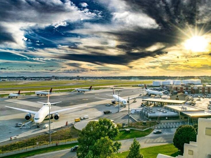 Should airports have their own microgrids?