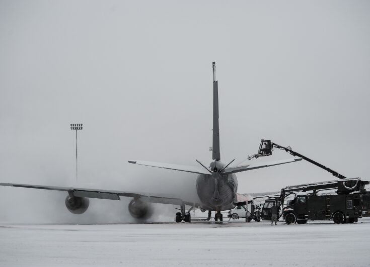 Snowed under: US airports’ winter woes