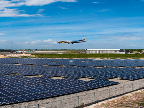 VINCI Airports’ AERODOM scales up Las Americas photovoltaic park