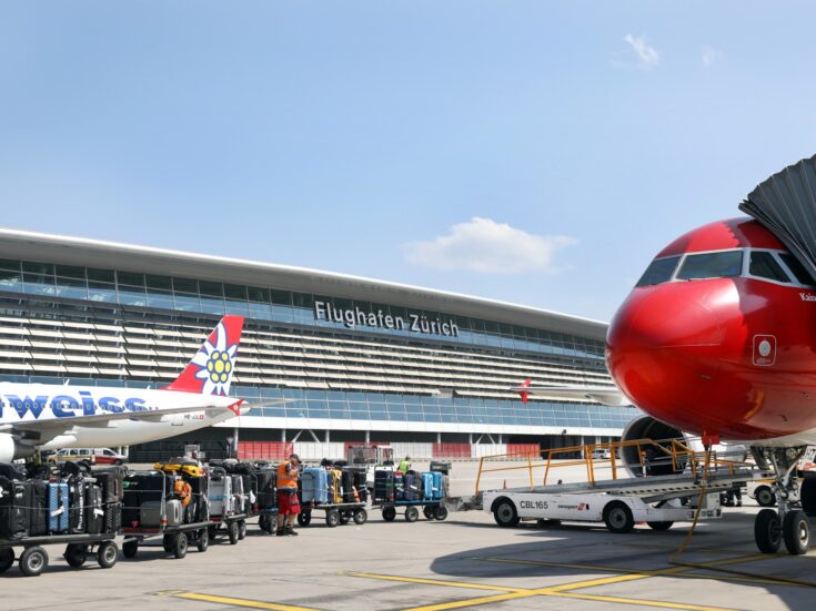 Flughafen Zurich reports 60.5% drop in passenger traffic in H1 2021