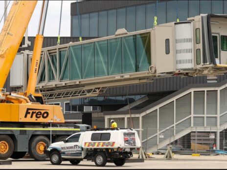 Australia’s Gold Coast Airport begins aerobridge installation