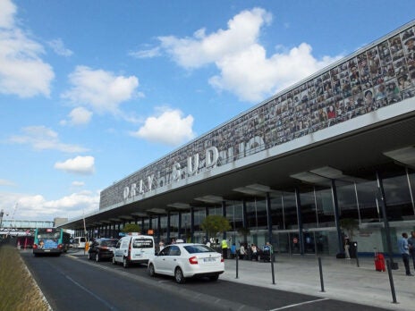 Airport operator Groupe ADP raises traffic estimates for 2022