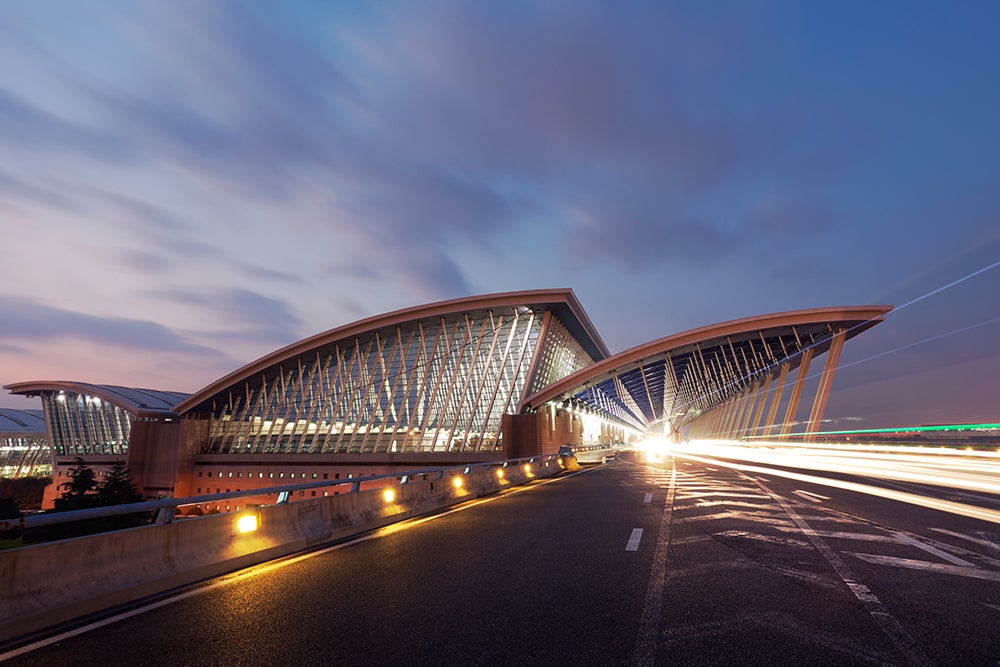 photo of the terminal buildings at Pudong International Airport