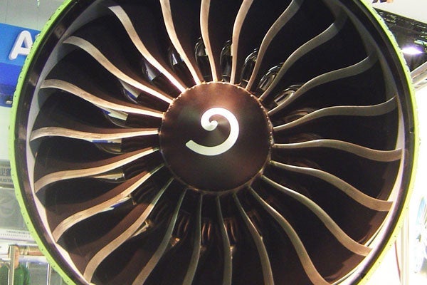 GE90-115B