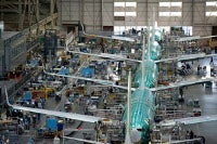737 final assembly_b