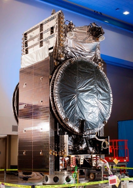 LM JCSAT-13