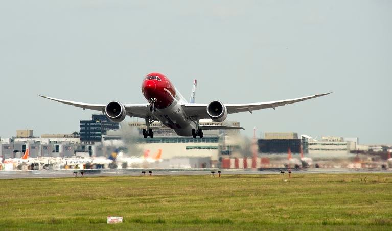 Norwegian 787