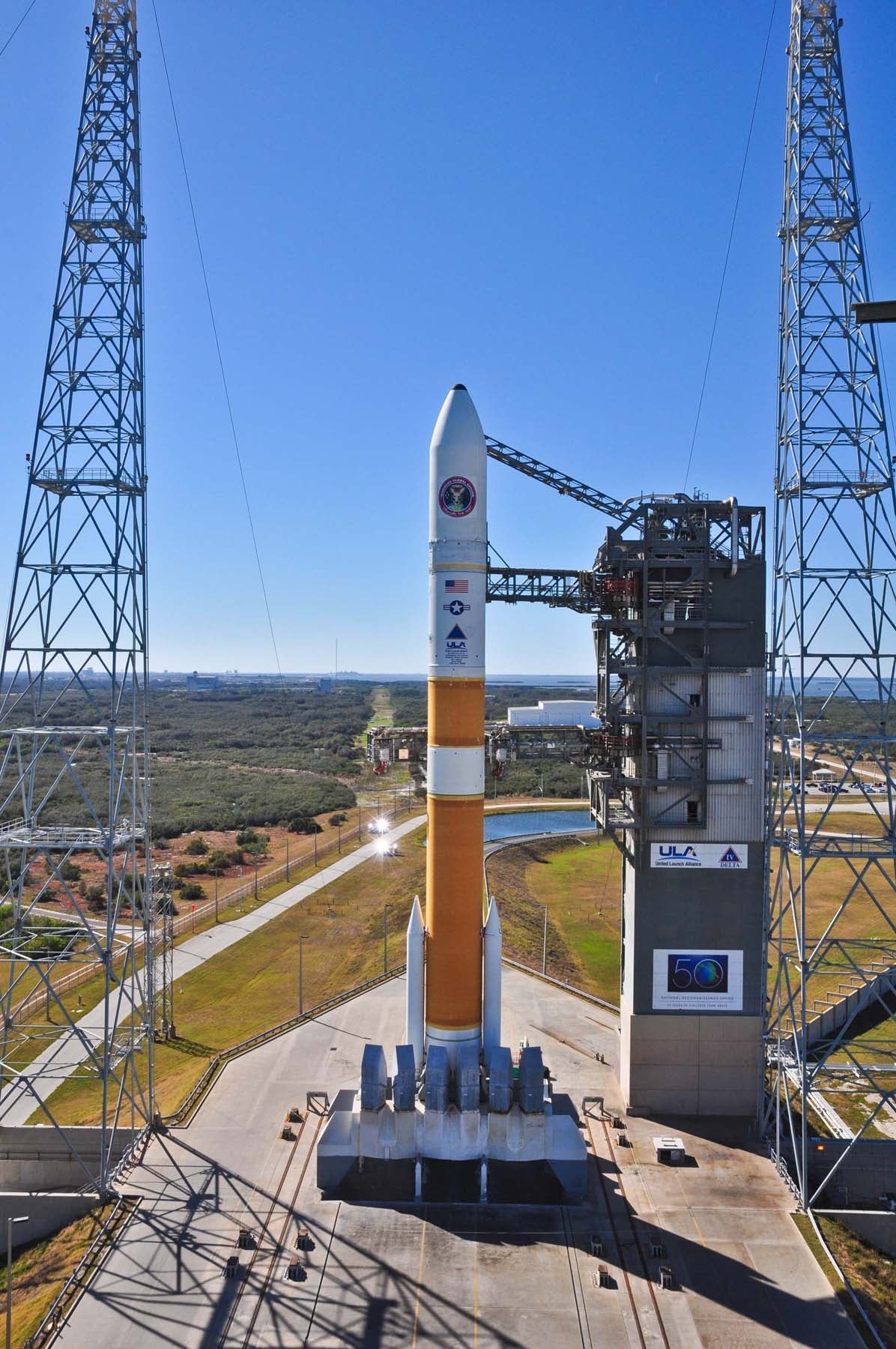 ULA delta IV launcher