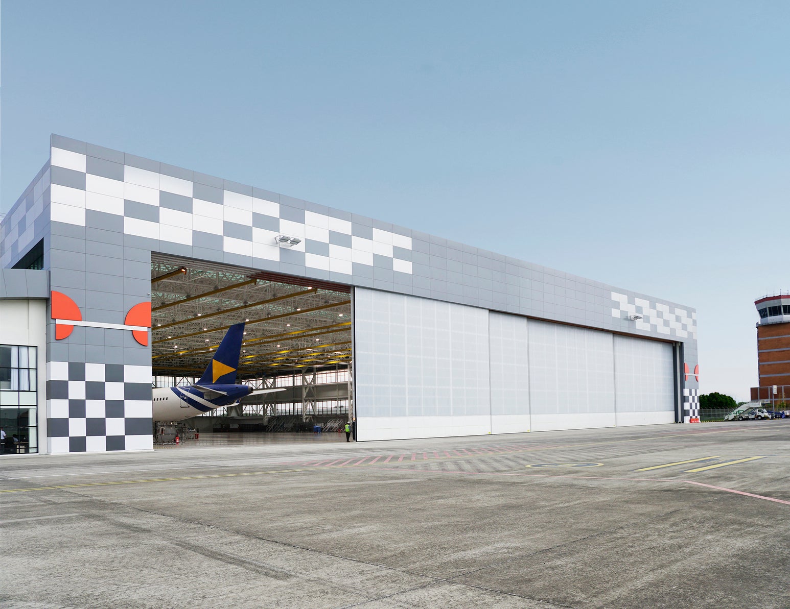 Aircraft Sliding Hangar Doors for Modern Aviation Infrastructure-feature-image